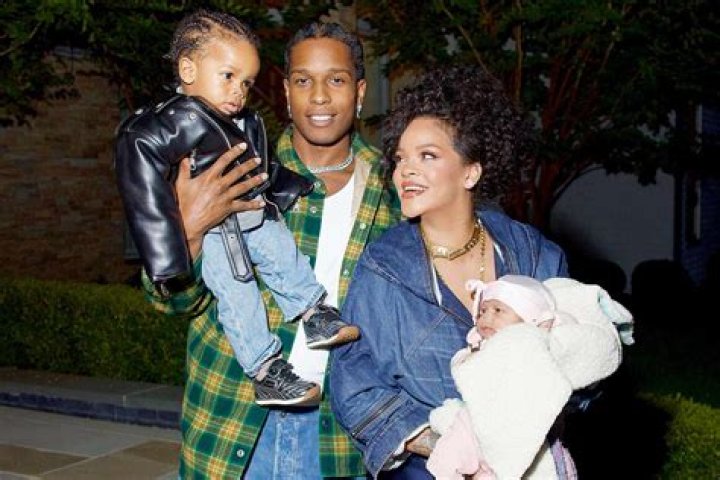 Alex Hall's Baby Daddy: Neil Flores Revealed
