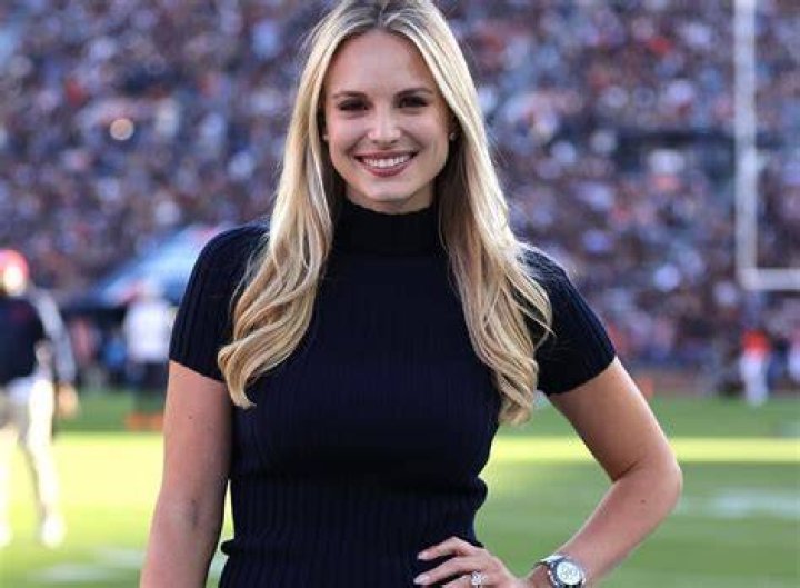 Amanda Hayes Wikipedia: Who Is She?