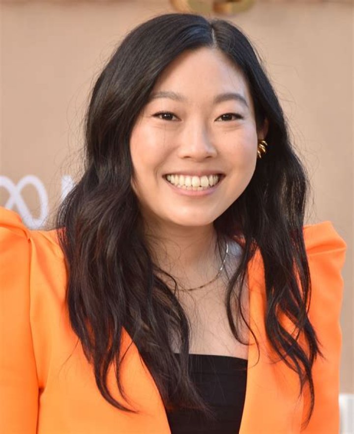Discover Aquafina Actress' Staggering Net Worth