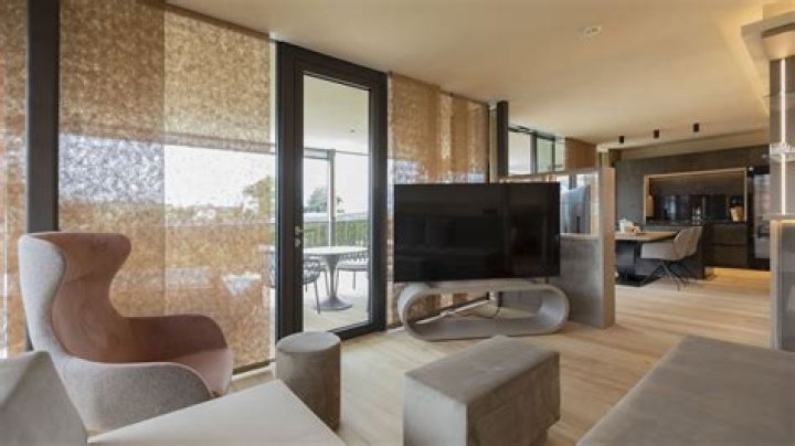 Discover Cote De Pablo's Current Residence: Exclusive Insights Unveiled