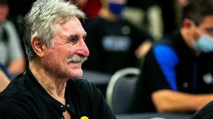 Ed Podolak Biography, Age, Height, Husband, Net Worth, Family