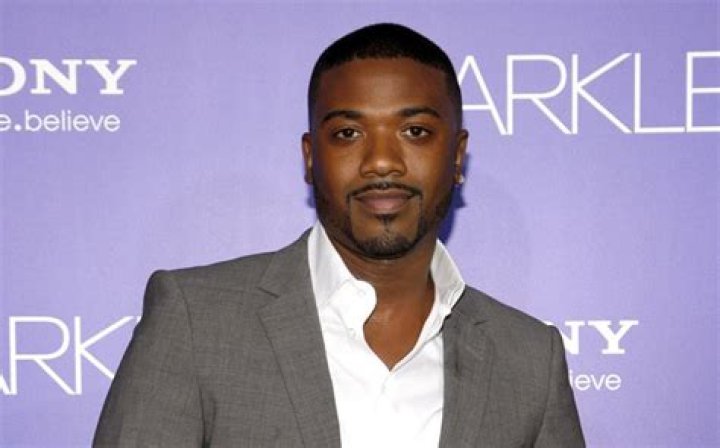 How Rich Is The R&B Star?