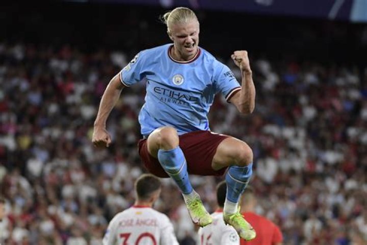 How Tall Is The Norwegian Striker?