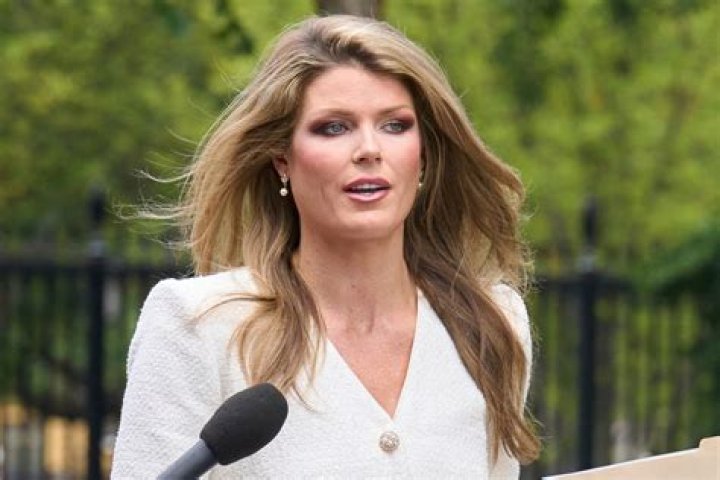 Jenny Howarth's Model Husband Revealed