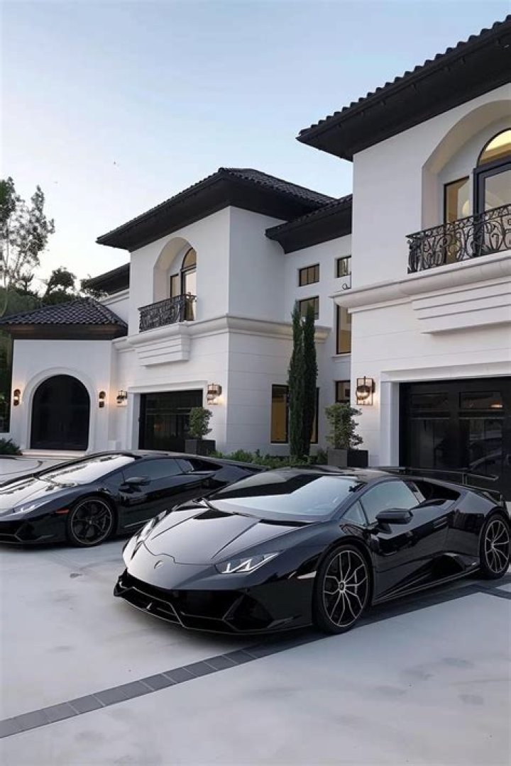 Net Worth, Mansion, And Lavish Cars Revealed