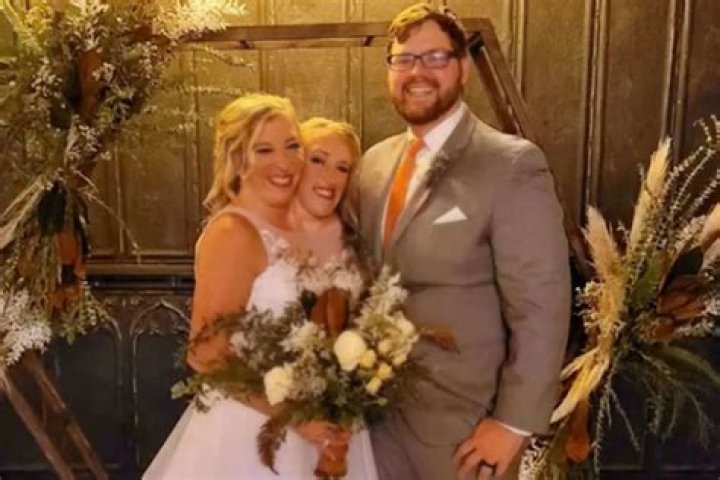 The Harrowing Tale Of Abby And Brittany Hensel: A Family's Tragic Loss