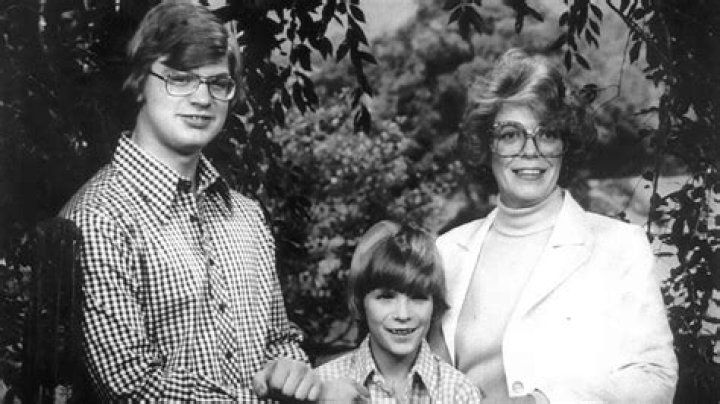 Uncover The Truth: Who Is Kid Rock's Biological Mother?