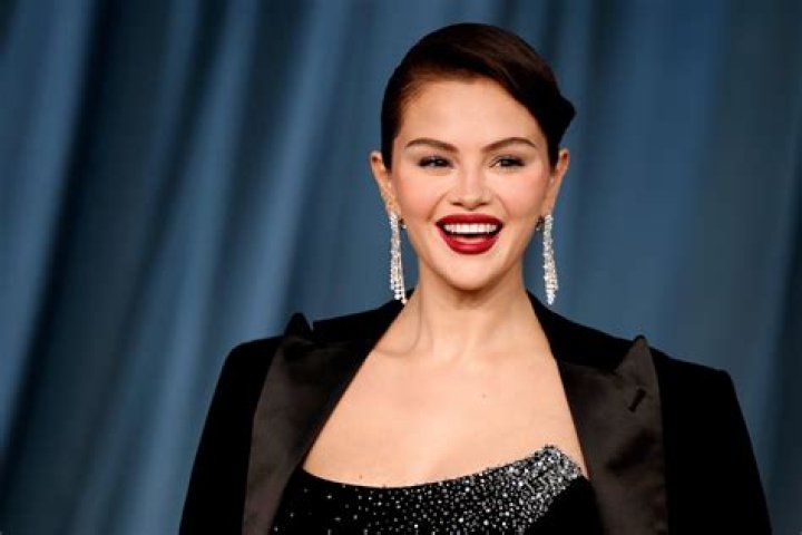 Unraveling The Mystery: Salena Gomez's Pregnancy Unveiled