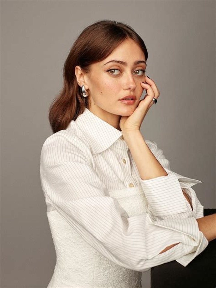 Unveiling Ella Purnell's Partner: Discoveries And Insights