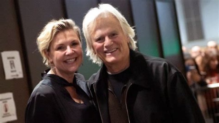 Unveiling The Enduring Bond: Amanda Tapping And Richard Dean Anderson's Journey