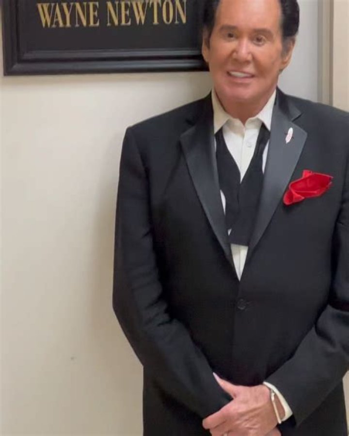 Unveiling The Enigmatic Net Worth Of Wayne Newton