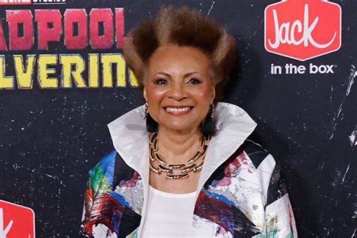 Unveiling The Impact And Legacy Of Leslie Uggams In Star Trek