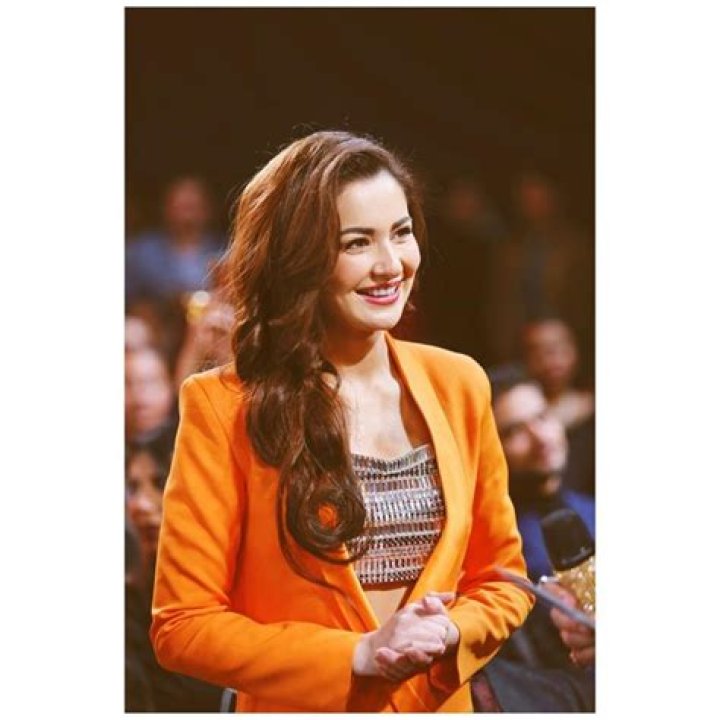 Unveiling The Pillars Behind Hania Amir's Success: Her Parents