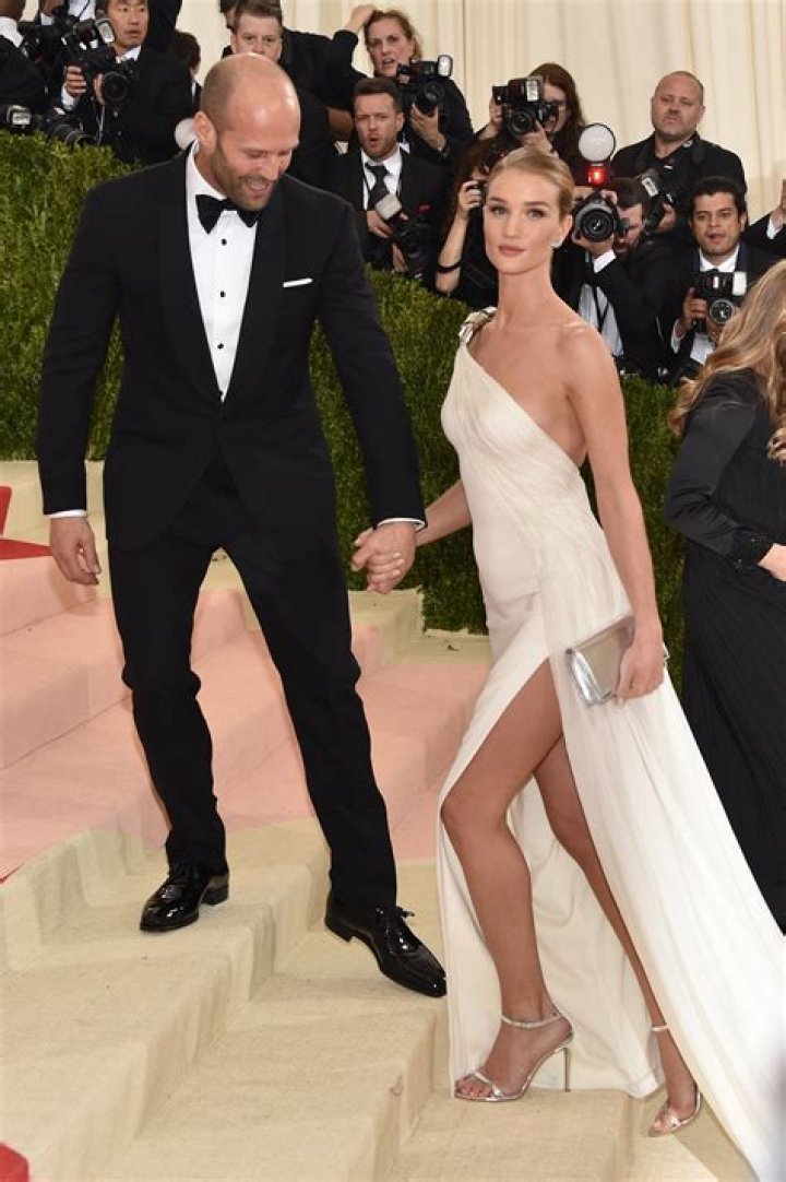 Unveiling The Secrets: "Jason Statham Wedding Pictures" Revealed
