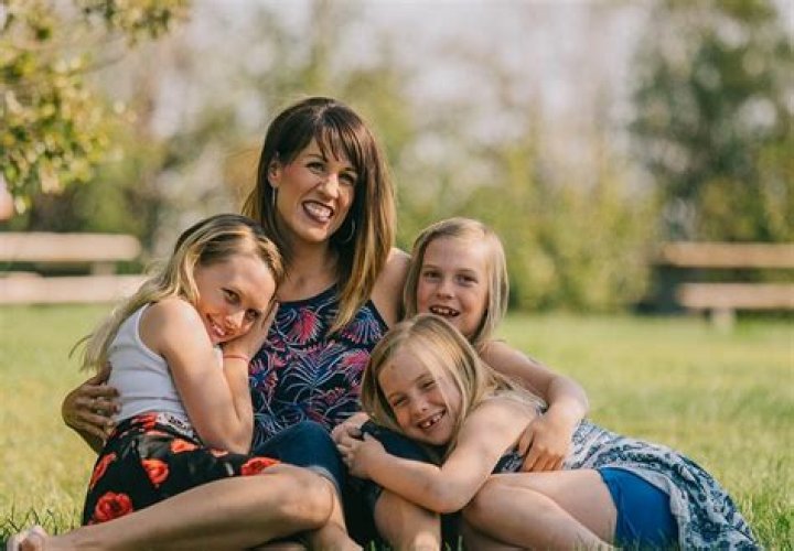 Who Are Karl Malone's Sons And Daughters? A Family Portrait