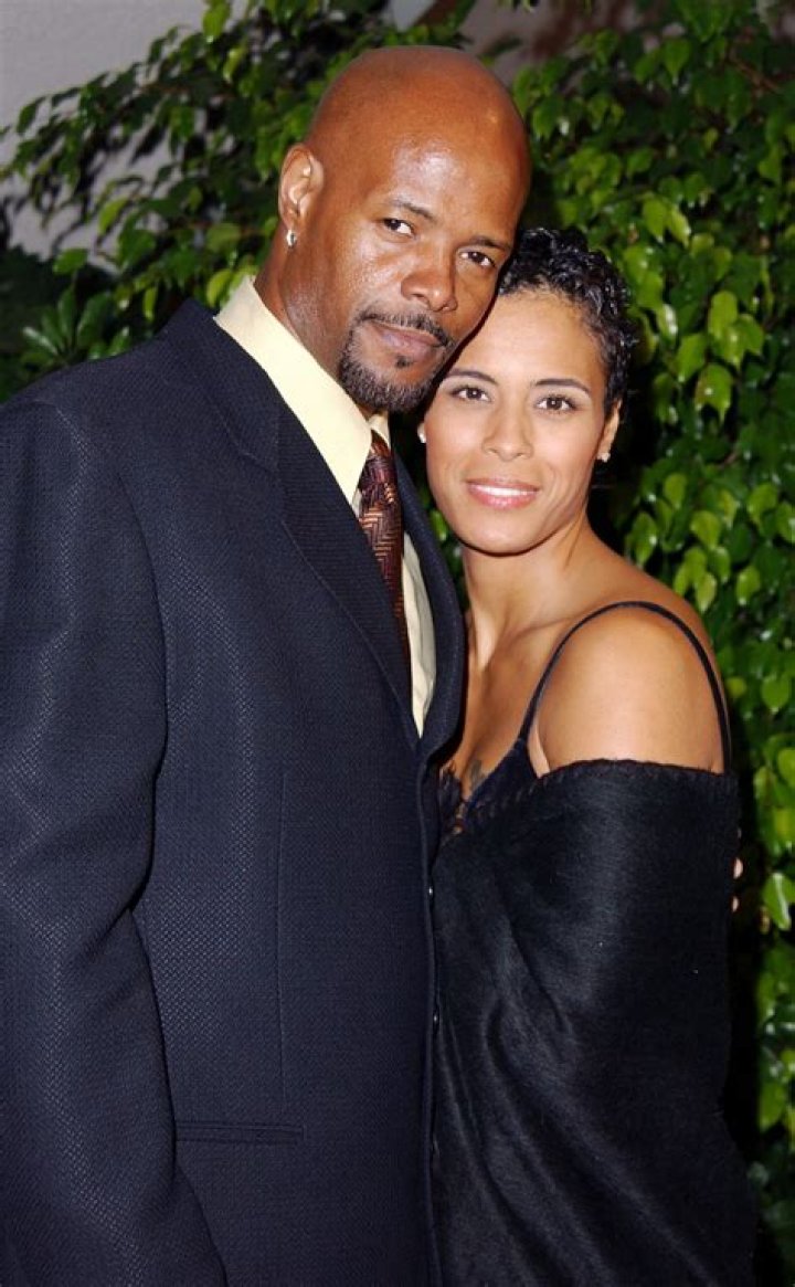Who Is Damon Wayans' Current Wife?