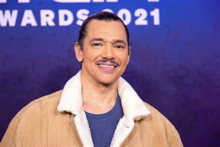 Who is El Debarge Dating Now